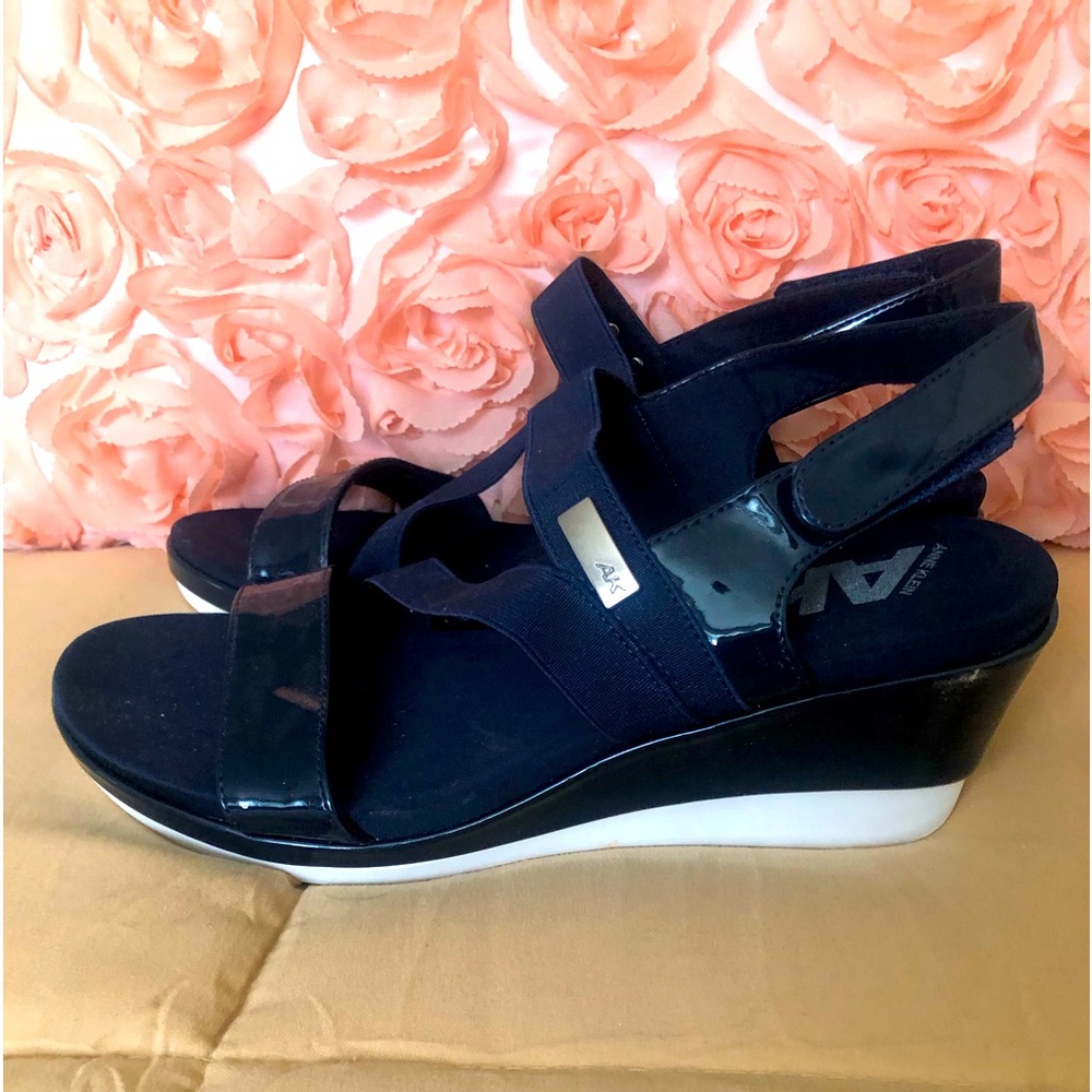 🩵 Anne Klein Sport Navy Blue Wedge Heel Sandals🩵